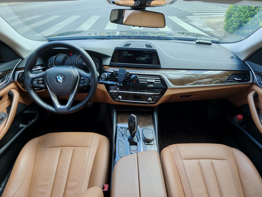 BMW BMW 5-Series