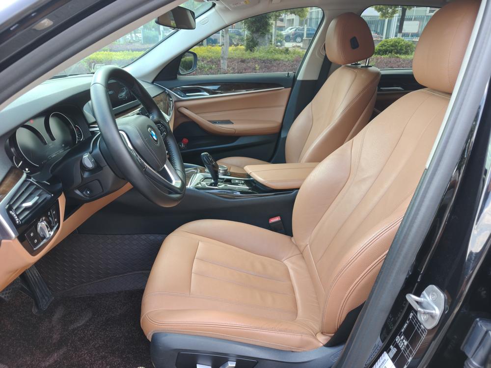 BMW BMW 5-Series
