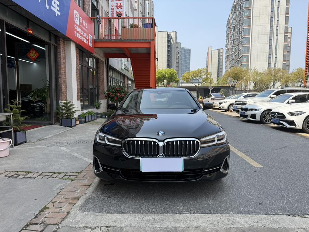 BMW BMW 5-Series