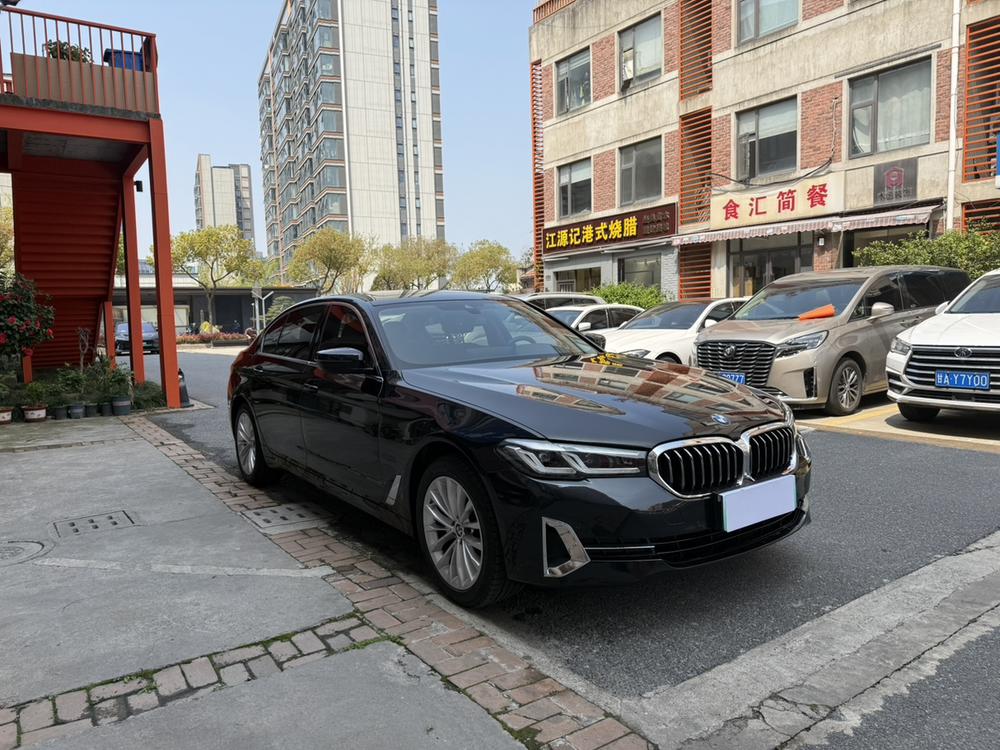 BMW BMW 5-Series