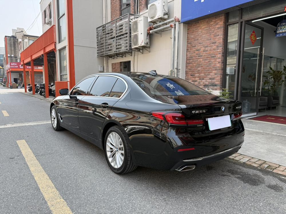 BMW BMW 5-Series
