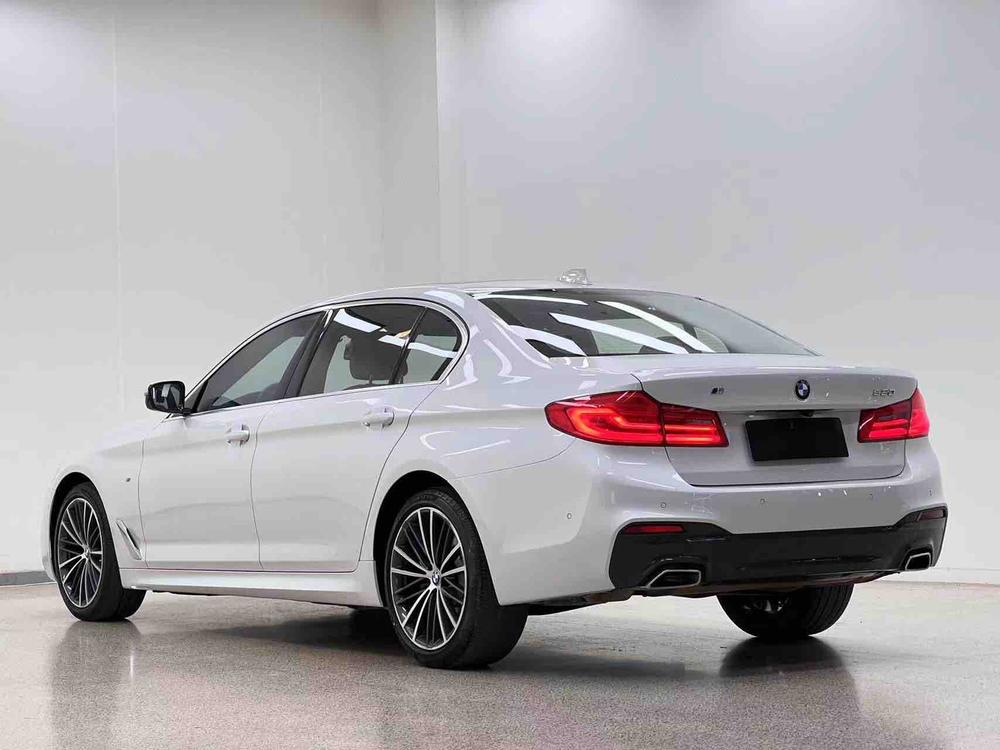 BMW BMW 5-Series