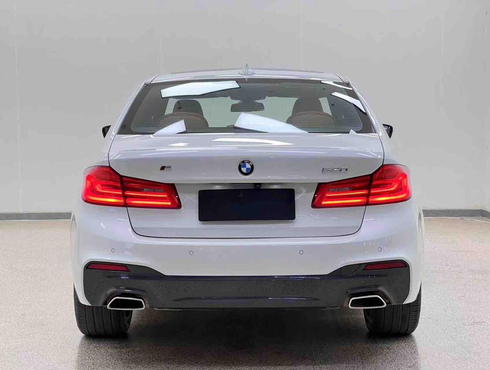 BMW BMW 5-Series