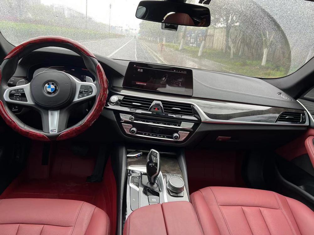 BMW BMW 5-Series