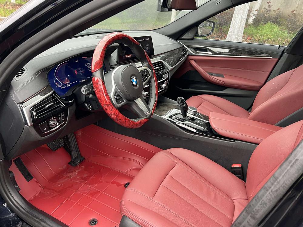 BMW BMW 5-Series