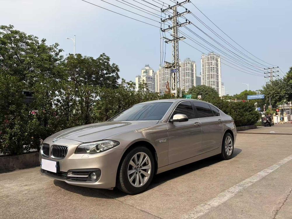 BMW BMW 5-Series