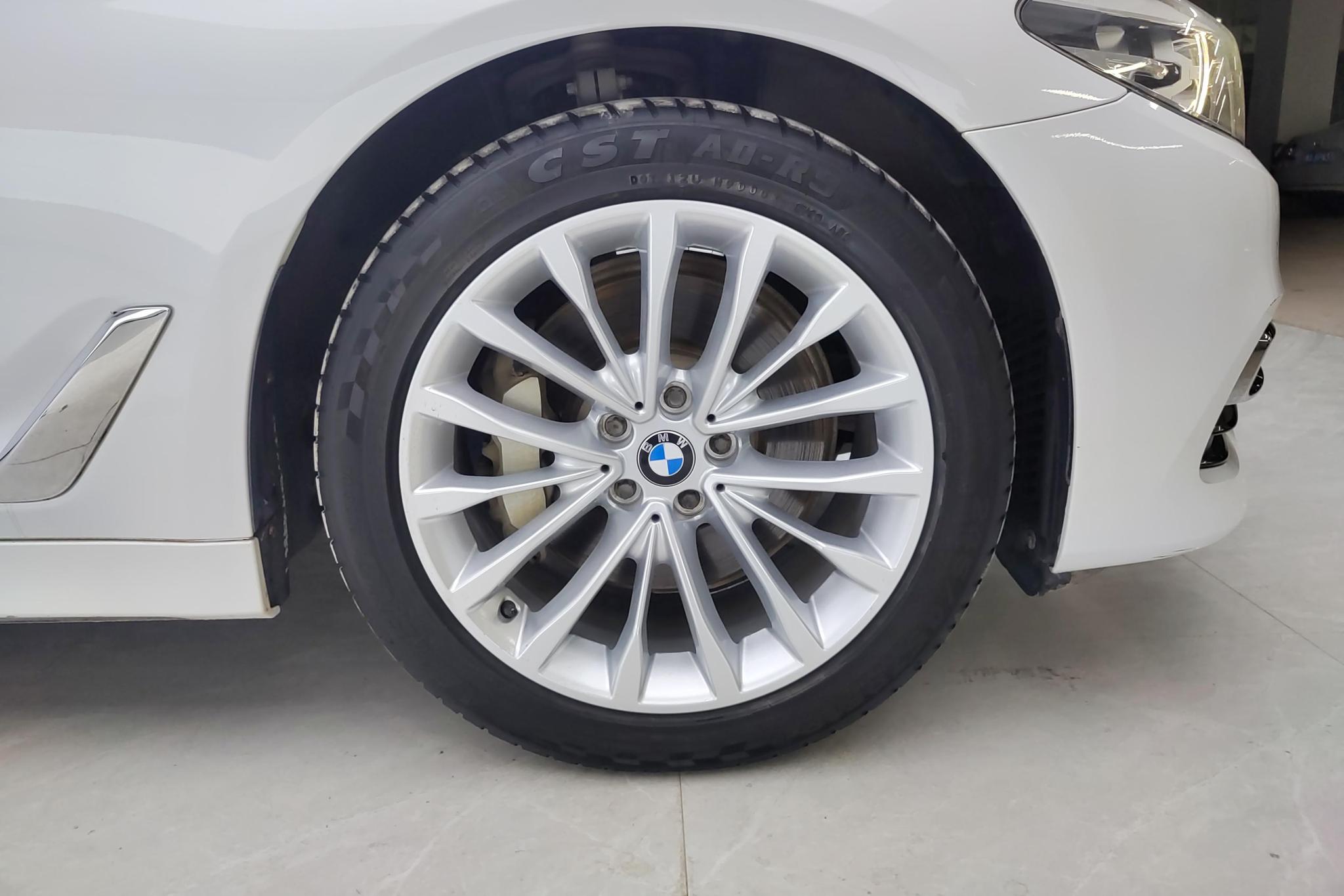BMW BMW 5-Series