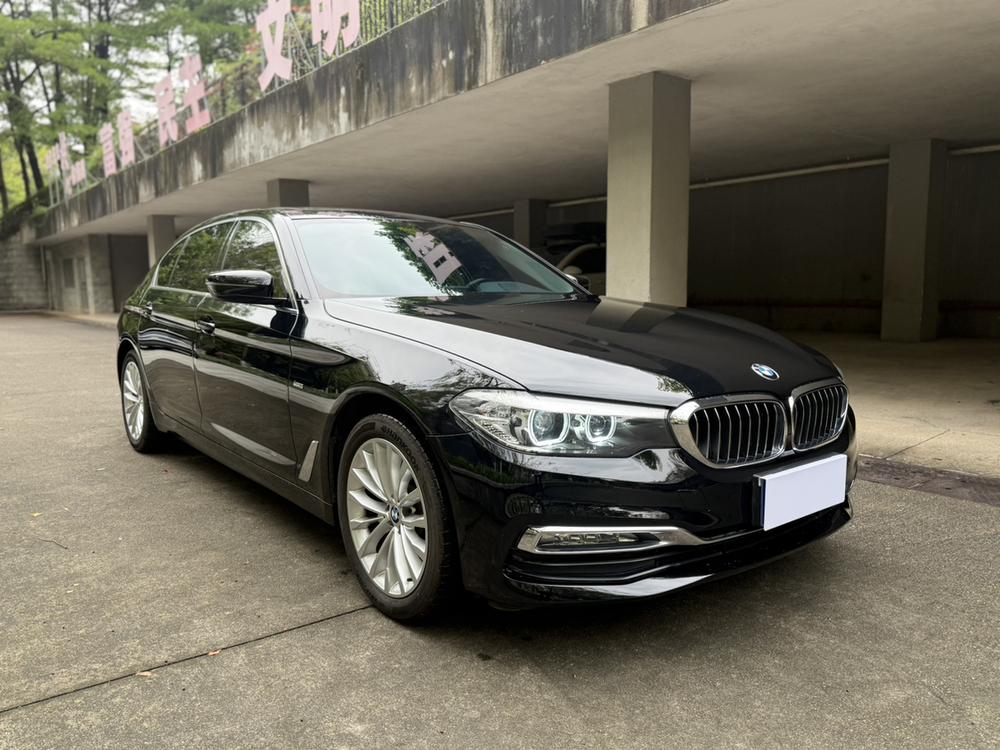 BMW BMW 5-Series