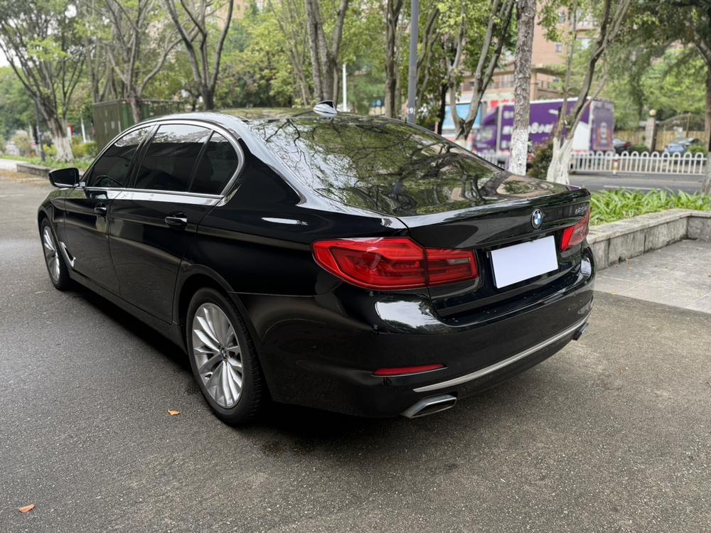 BMW BMW 5-Series