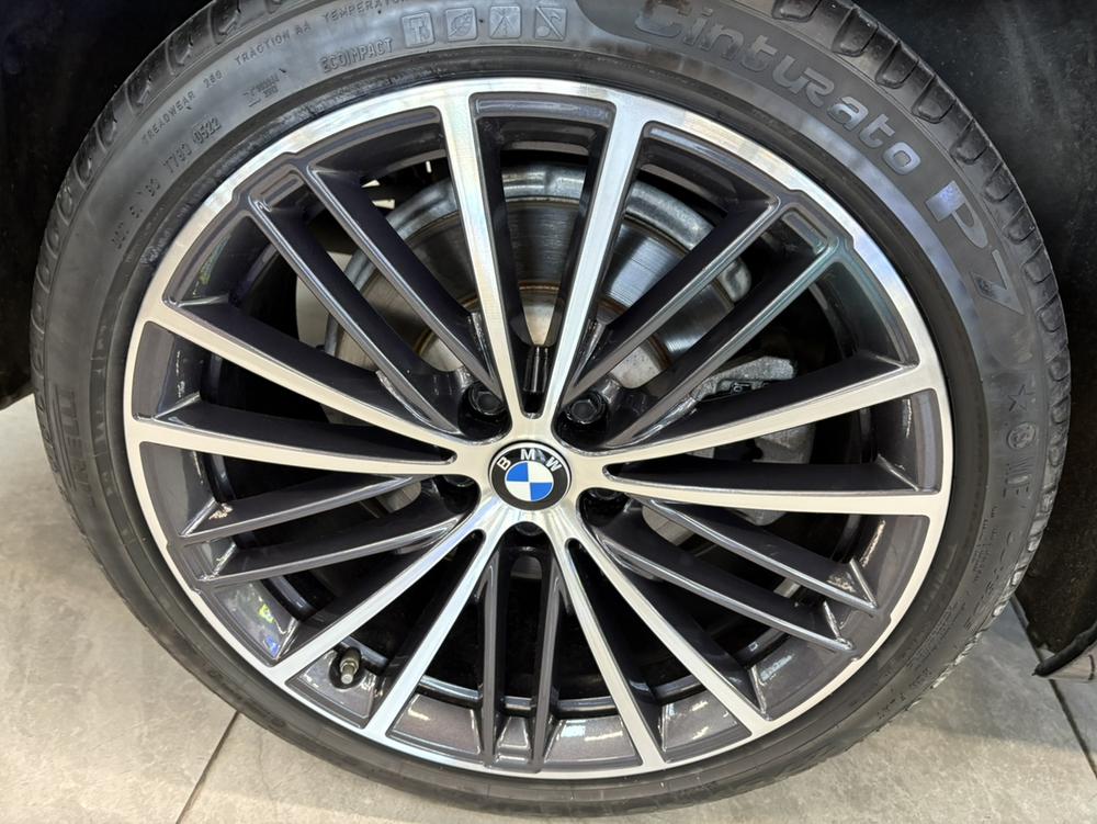 BMW BMW 5-Series