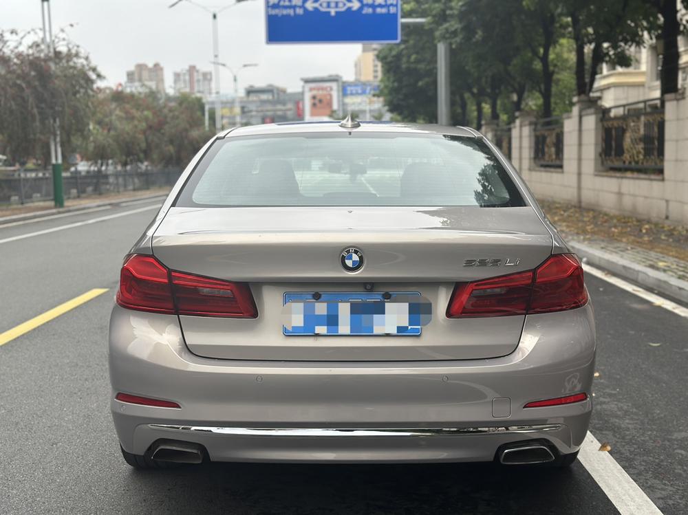 BMW BMW 5-Series
