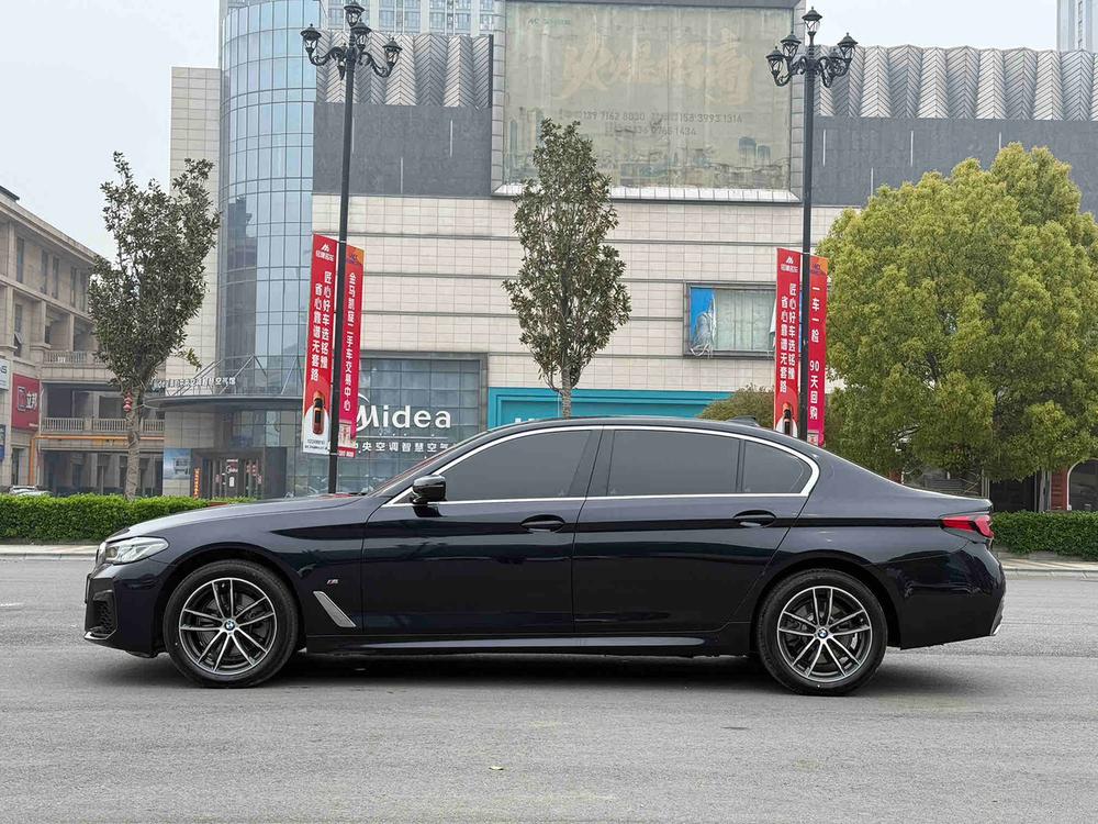 BMW BMW 5-Series