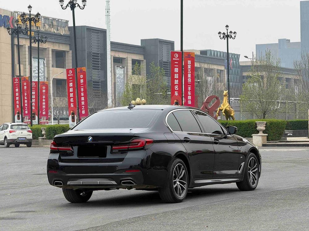 BMW BMW 5-Series