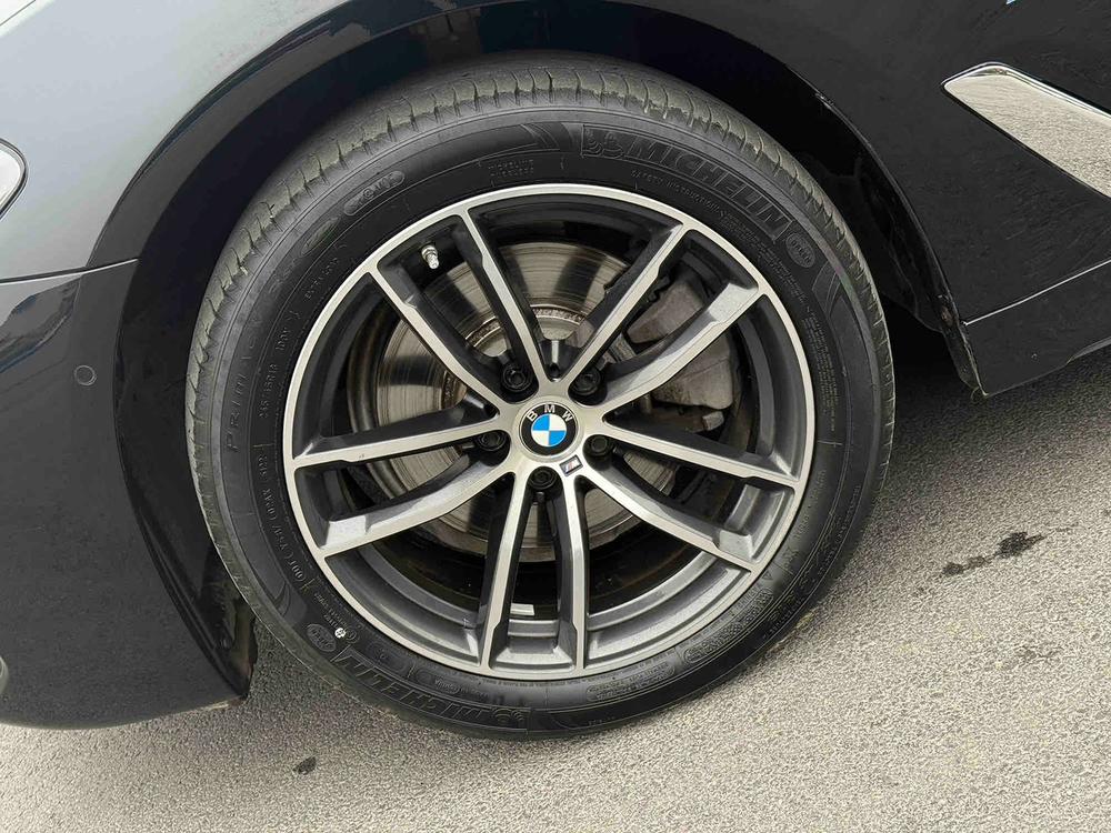 BMW BMW 5-Series