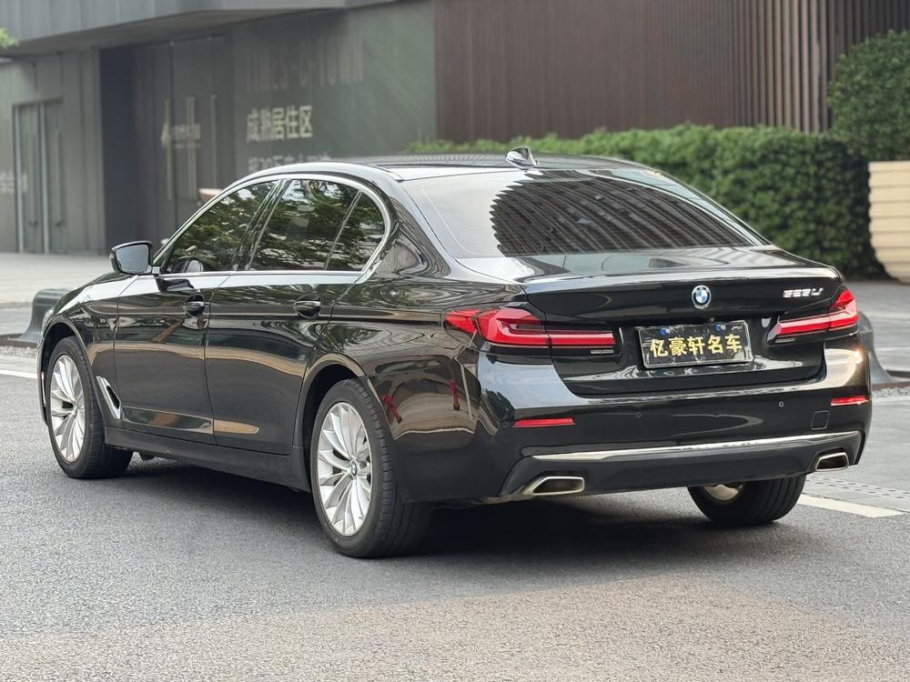 BMW BMW 5-Series
