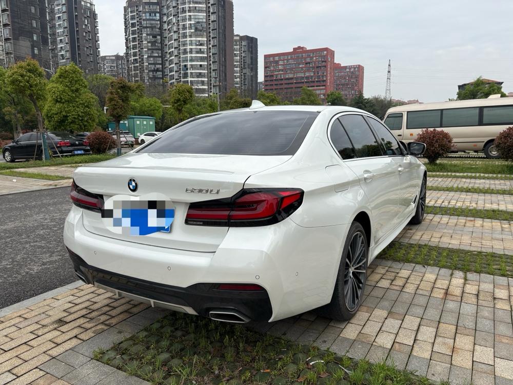 BMW BMW 5-Series