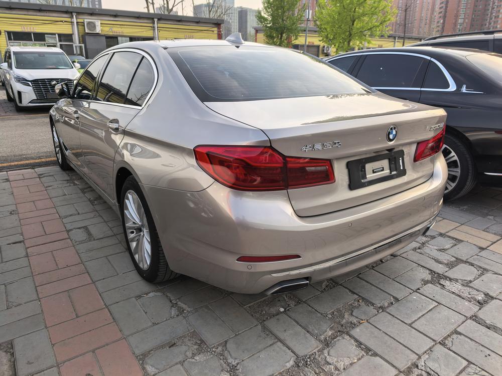 BMW BMW 5-Series