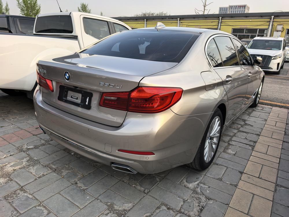 BMW BMW 5-Series