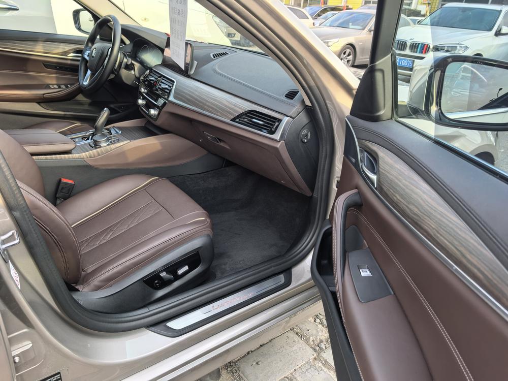 BMW BMW 5-Series