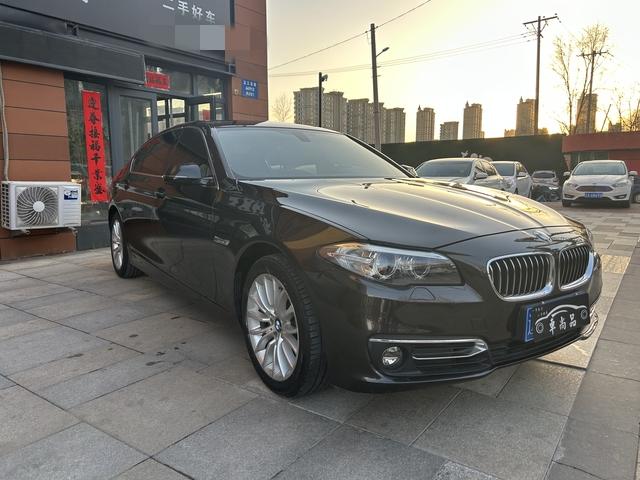 BMW BMW 5-Series