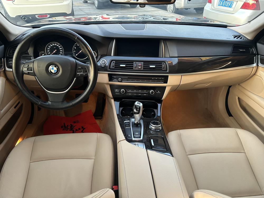 BMW BMW 5-Series