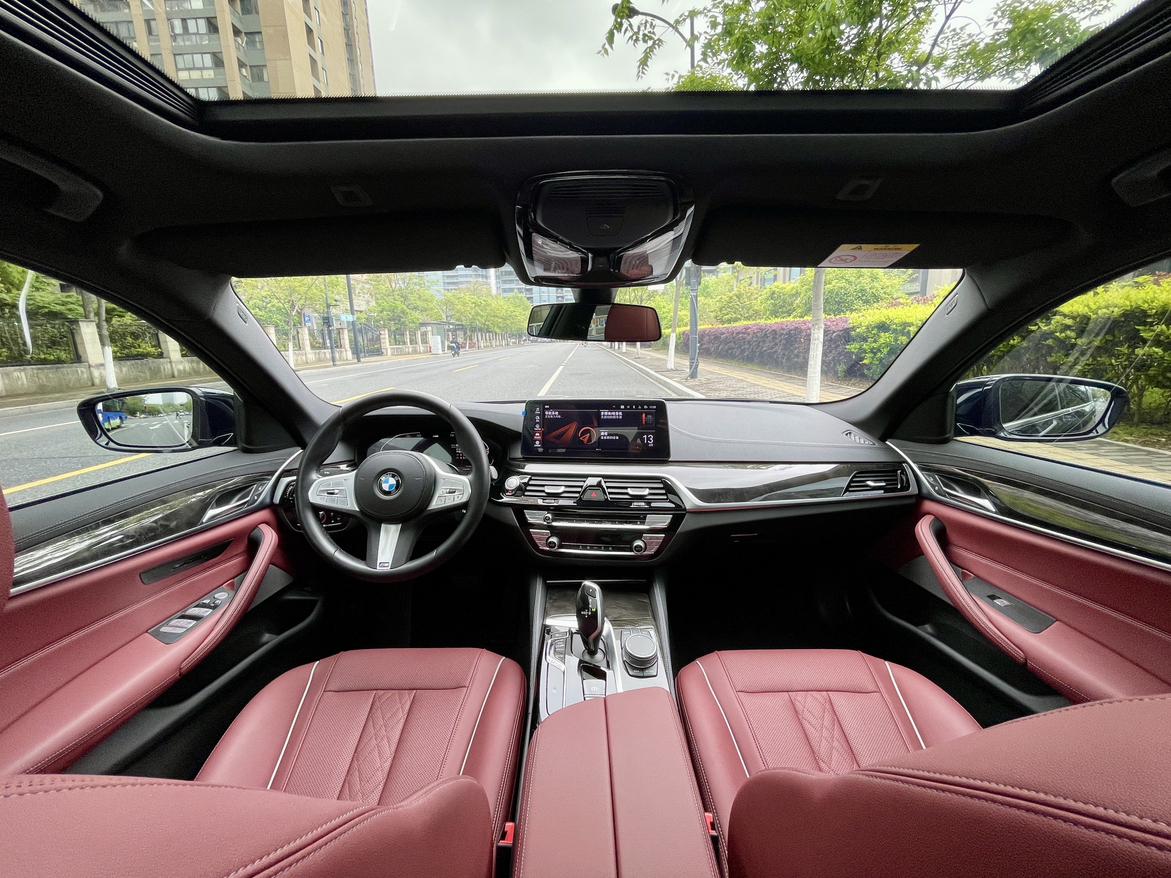 BMW BMW 5-Series