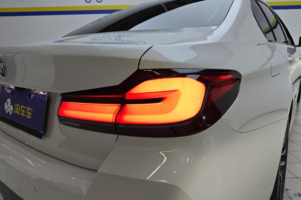 BMW BMW 5-Series