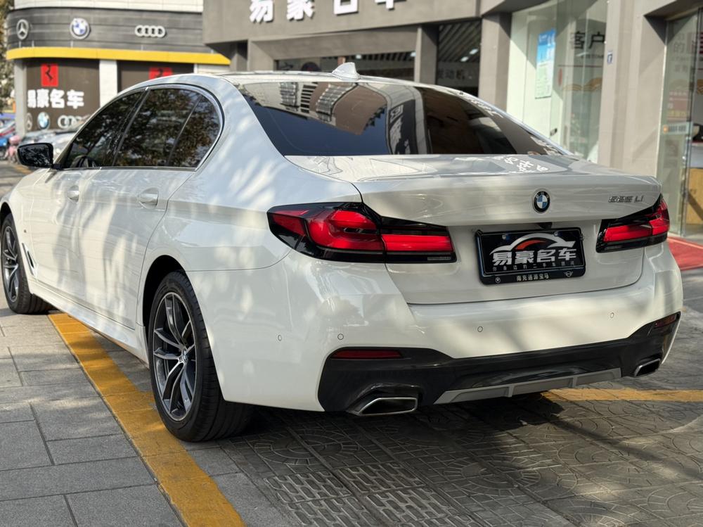 BMW BMW 5-Series