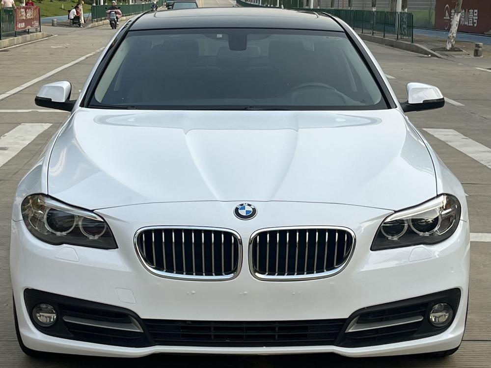 BMW BMW 5-Series