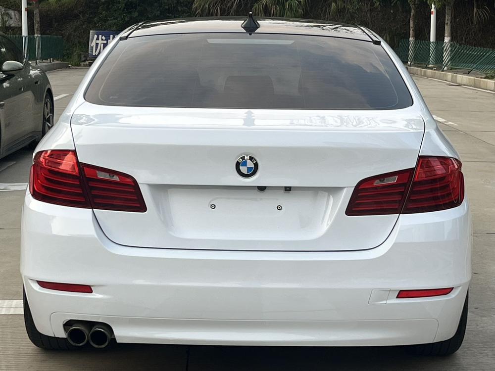 BMW BMW 5-Series