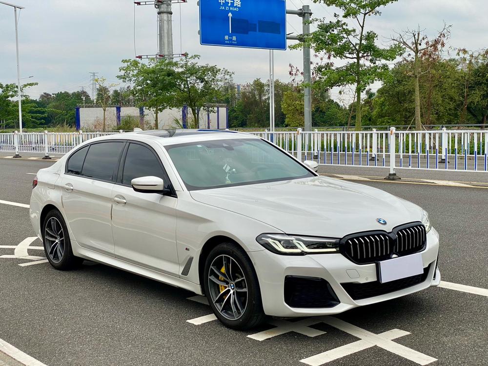 BMW BMW 5-Series