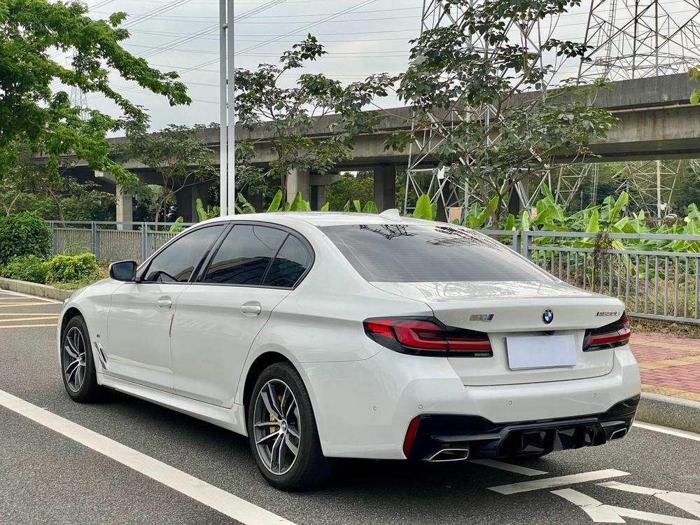 BMW BMW 5-Series