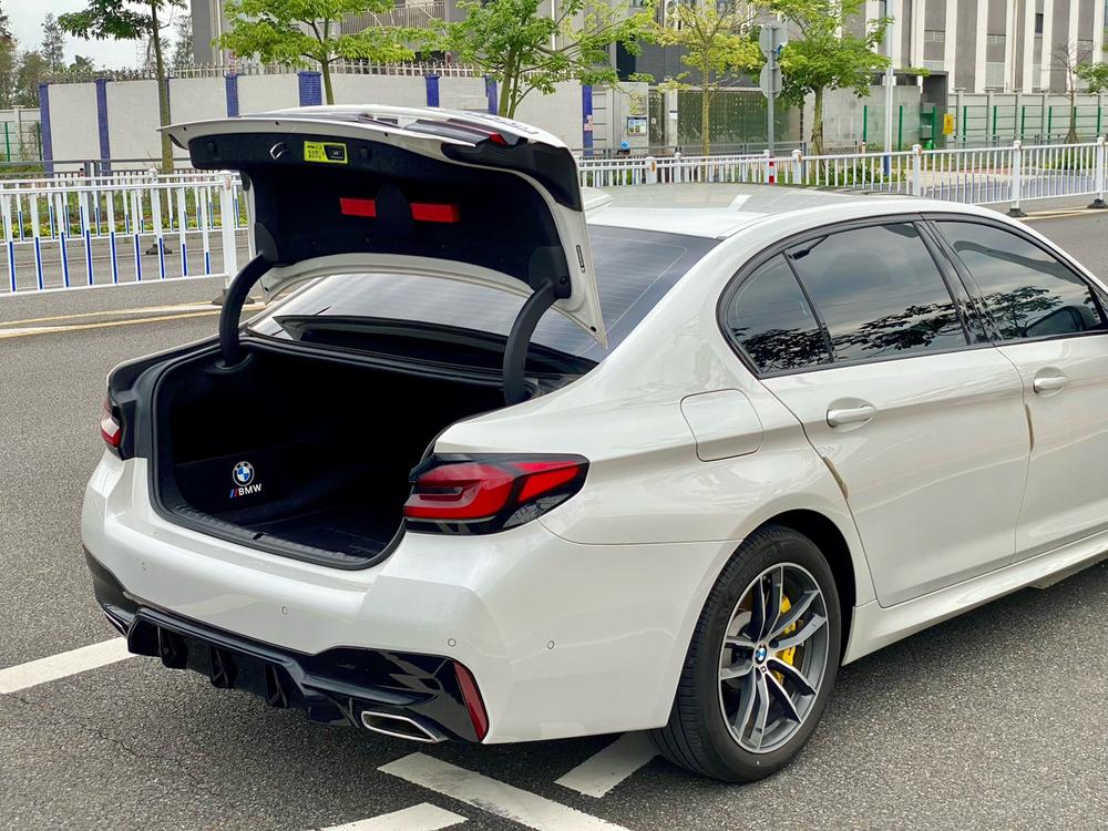 BMW BMW 5-Series