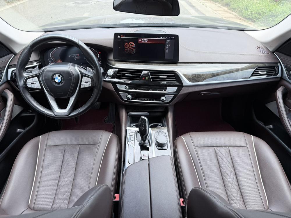 BMW BMW 5-Series