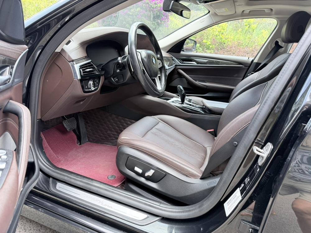 BMW BMW 5-Series