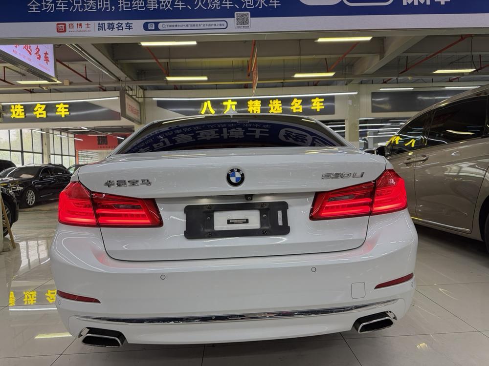 BMW BMW 5-Series