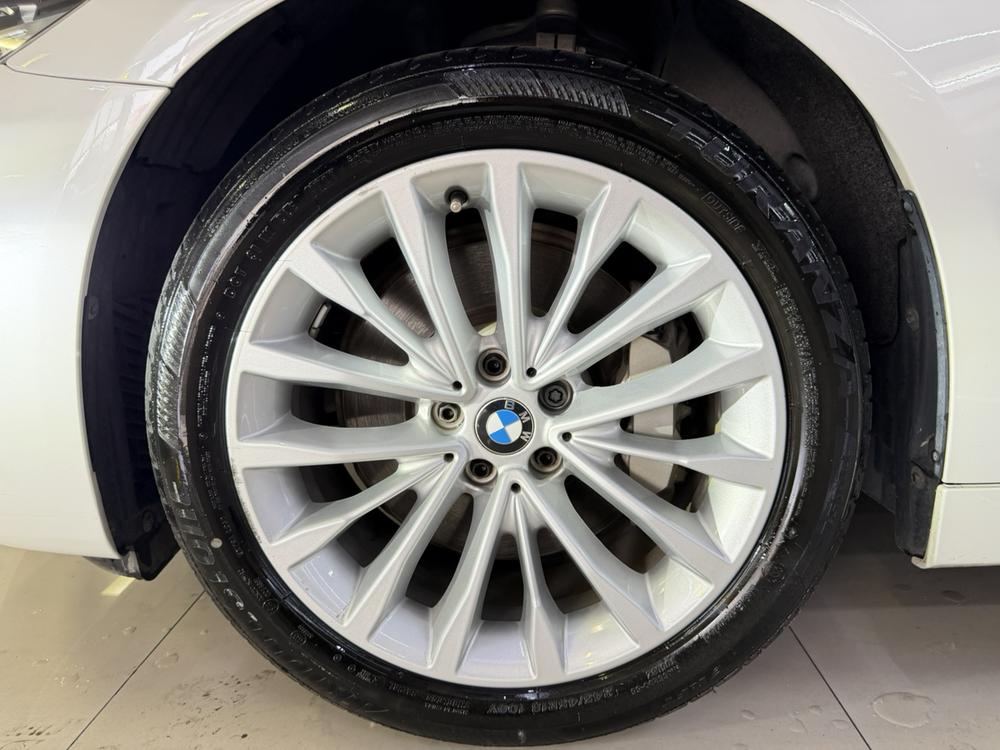 BMW BMW 5-Series