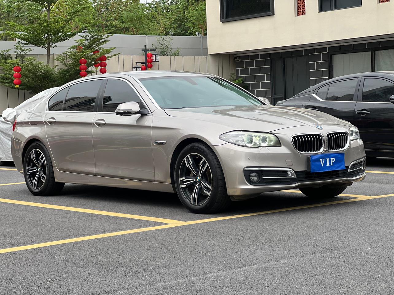 BMW BMW 5-Series