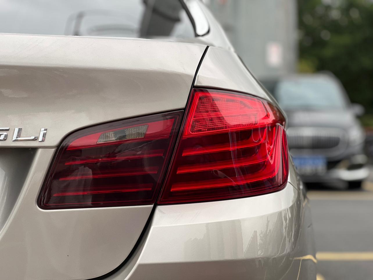 BMW BMW 5-Series