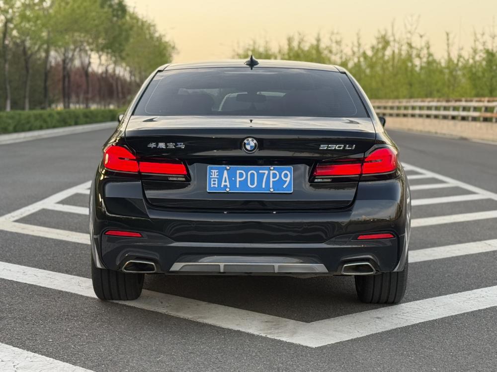 BMW BMW 5-Series