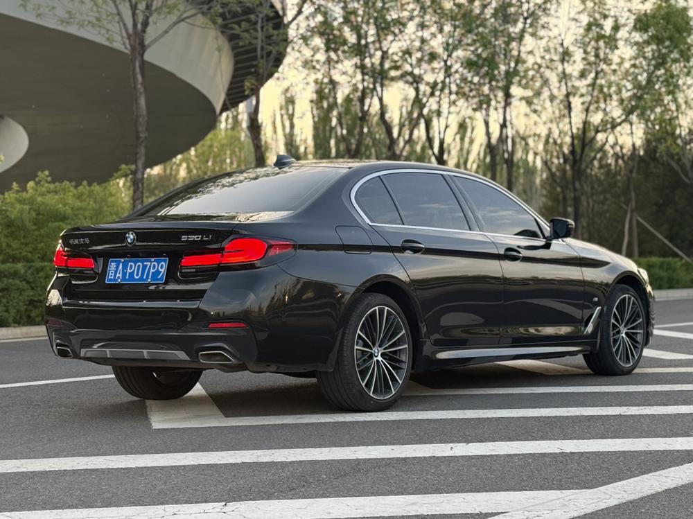 BMW BMW 5-Series