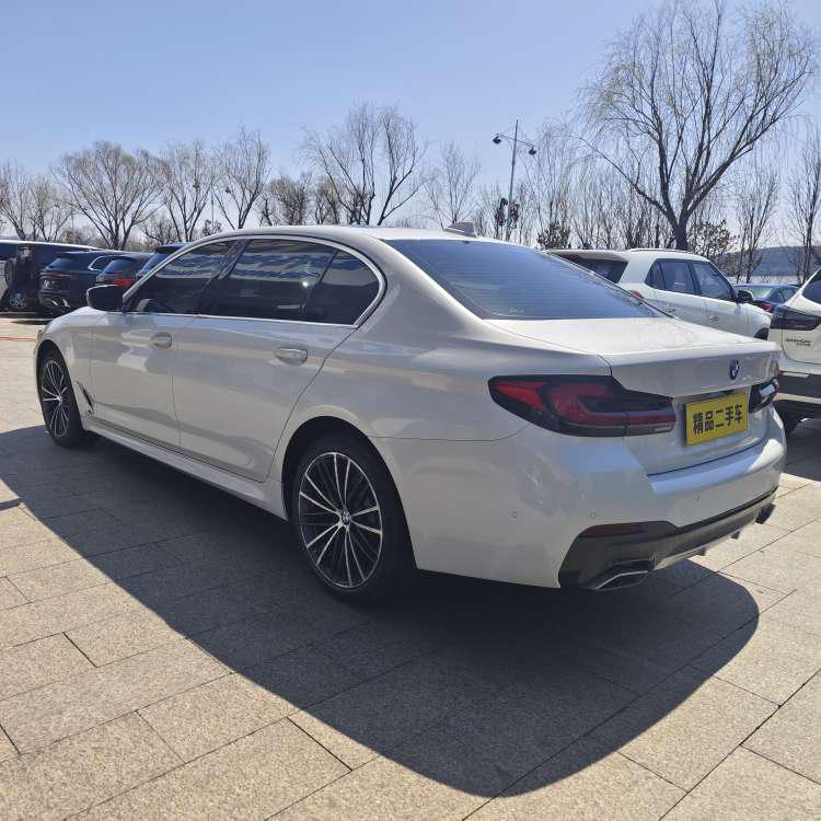 BMW BMW 5-Series