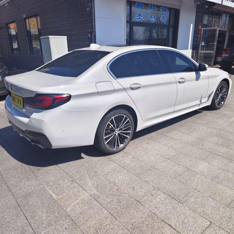 BMW BMW 5-Series