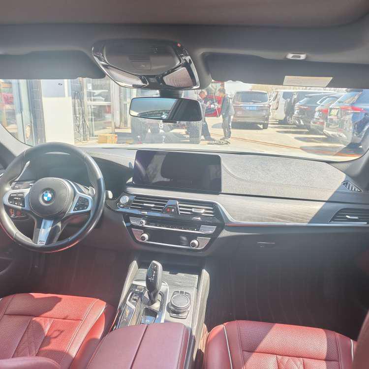 BMW BMW 5-Series
