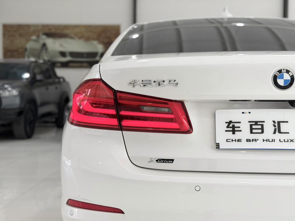BMW BMW 5-Series