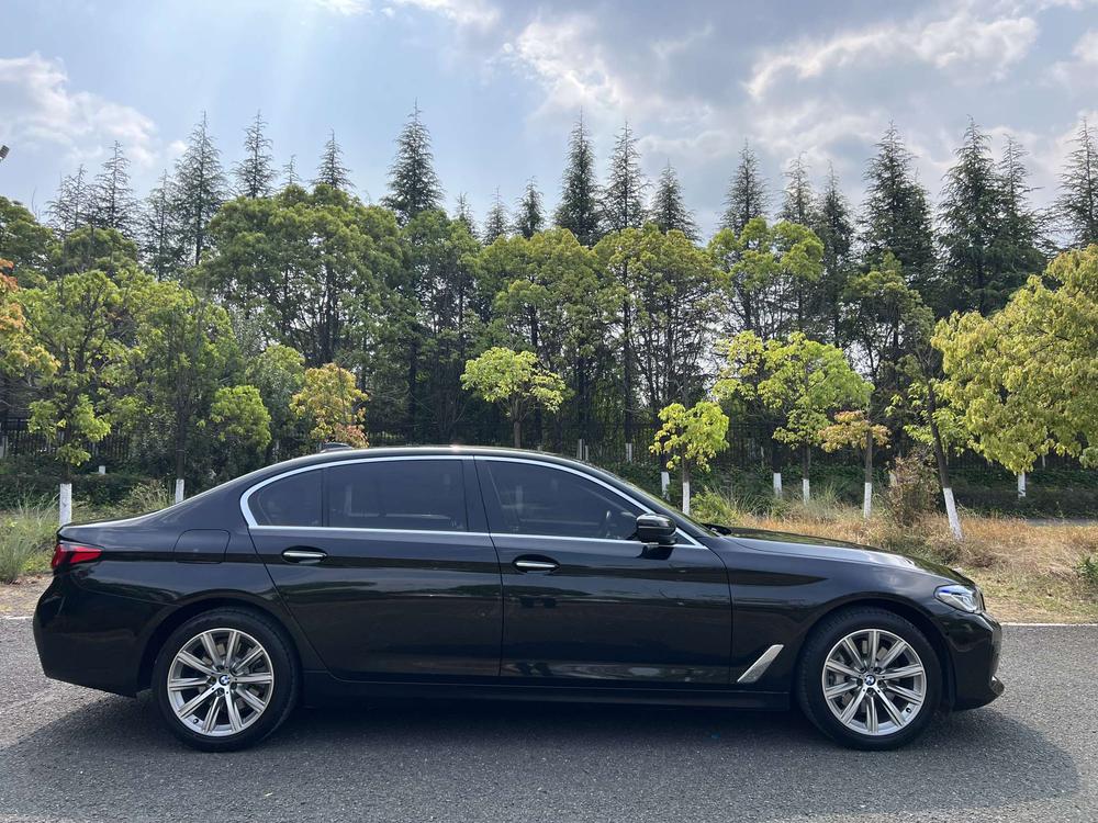 BMW BMW 5-Series