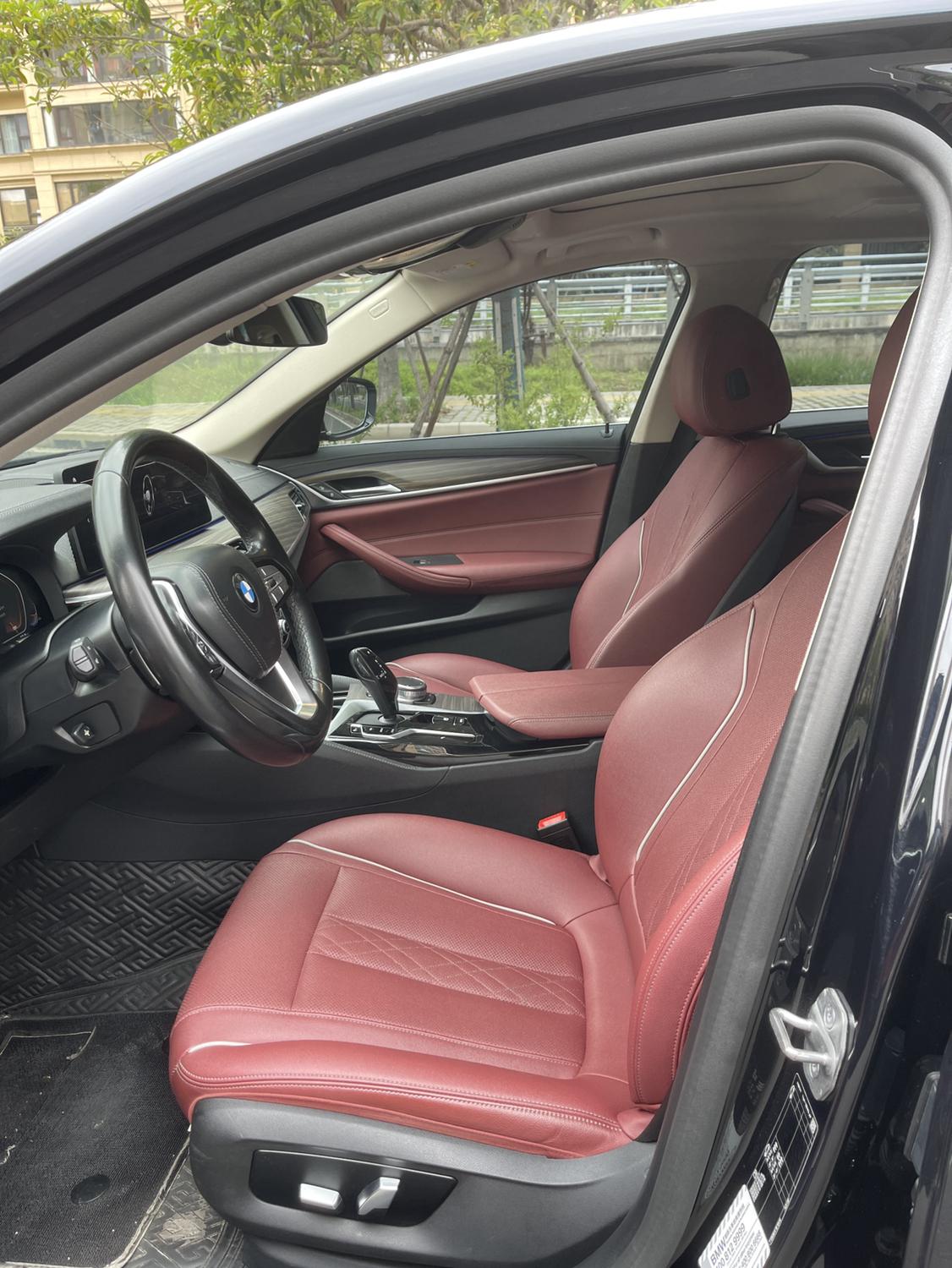 BMW BMW 5-Series