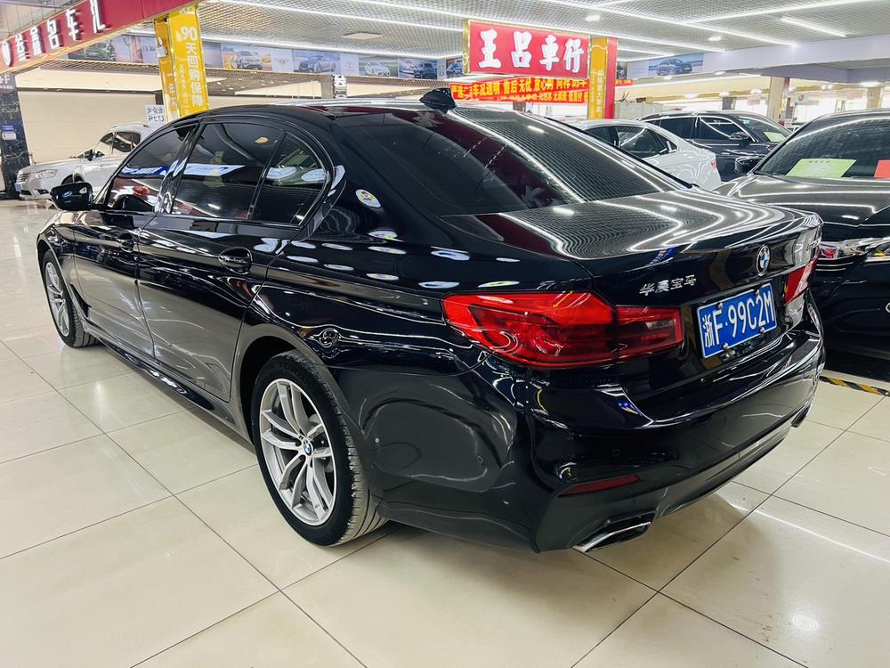 BMW BMW 5-Series