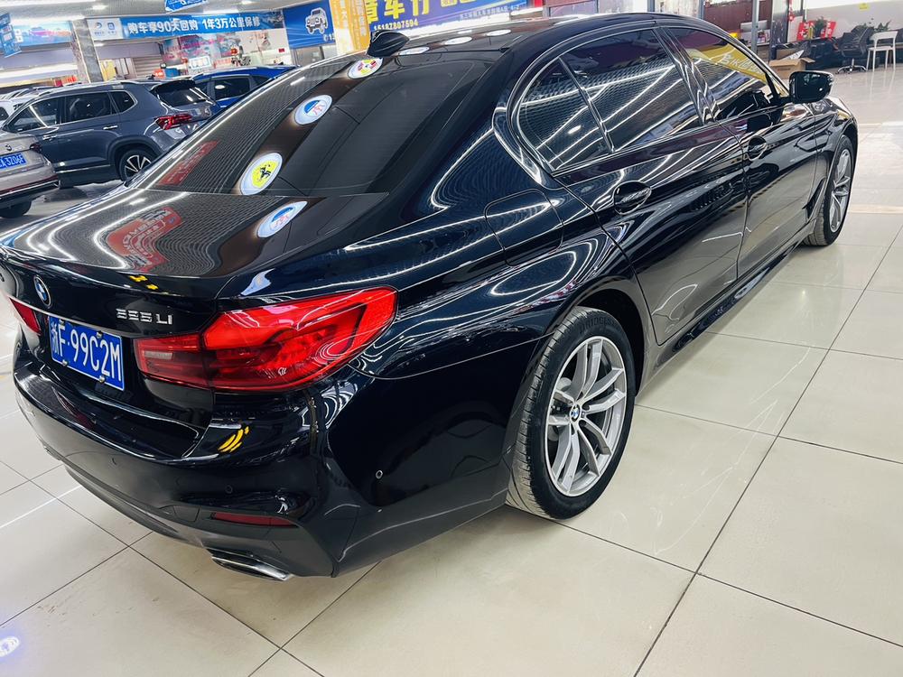 BMW BMW 5-Series