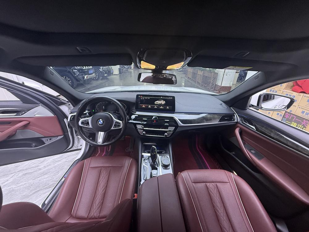 BMW BMW 5-Series